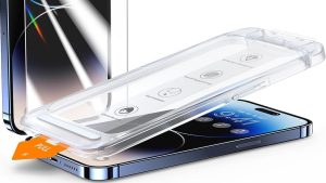 best iphone 15 pro max screen protector